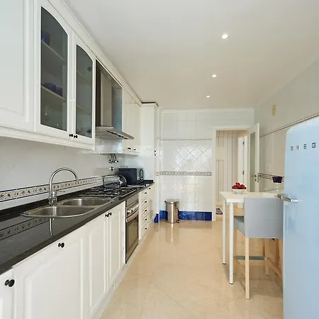 Oceanario - Cascais Centre Holiday Apartment *